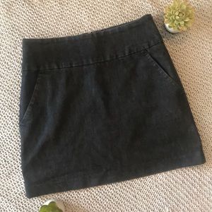 Kenneth Cole Reaction Charcoal Skirt SIZE 6